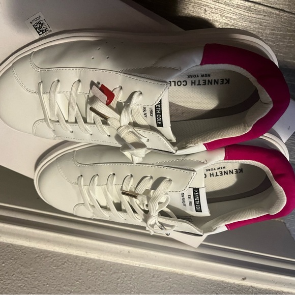 White sneakers Kenneth Cole size 8 - Picture 4 of 6